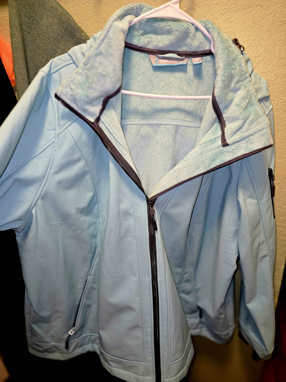 Free Country Light Aqua Women's Softshell Utility Jacket